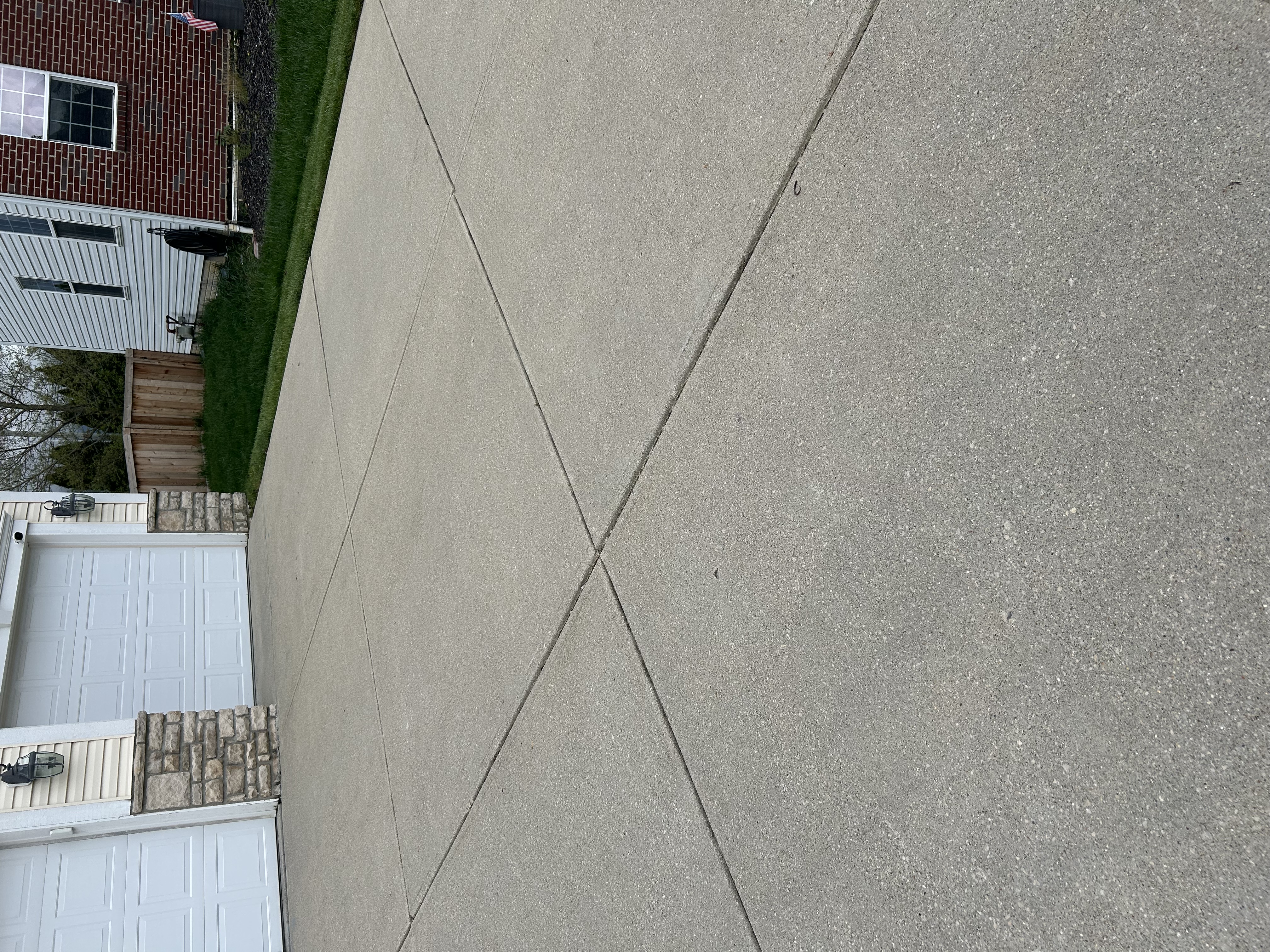Driveway side view after cleaning